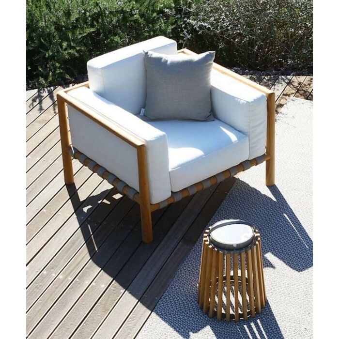 unopiù PEVERO Teak wood armchair with removable fabric cushions cloud