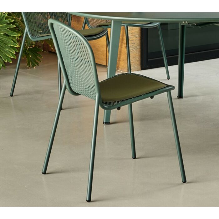  Chaise empilable avec structure en métal laqué et assise en tôle - coussin en option