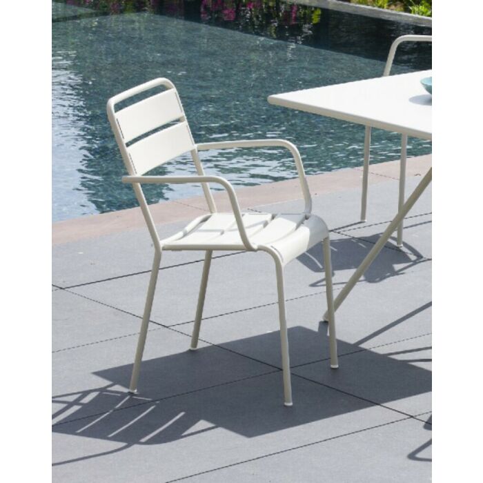 vermobil TW300 Twist Chaise empilable avec structure en métal laqué
