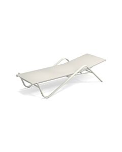 emu 195 Holly Bain de soleil empilable avec structure en aluminium laqué blanc mat et assise en tissu blanc